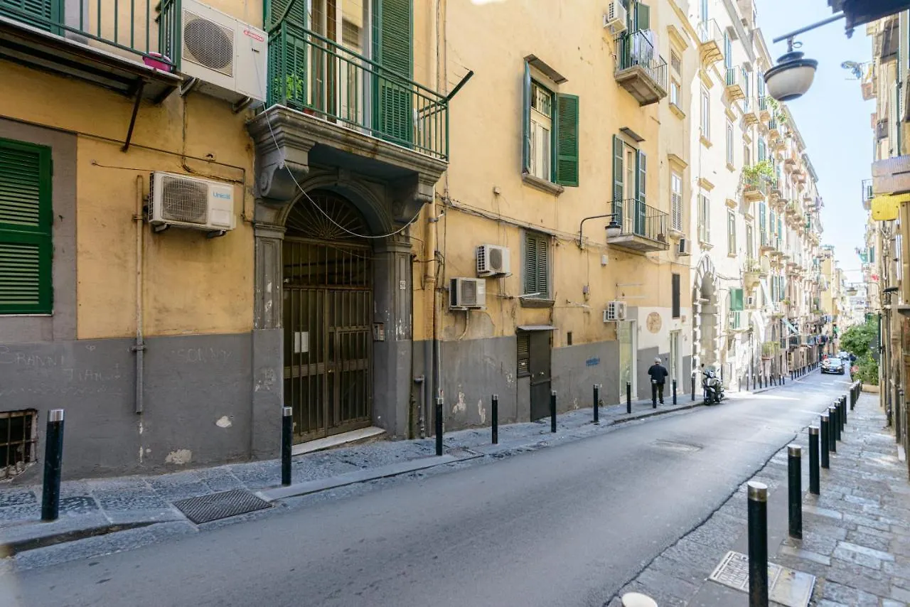 Appartement Chiaia Accommodations Naples